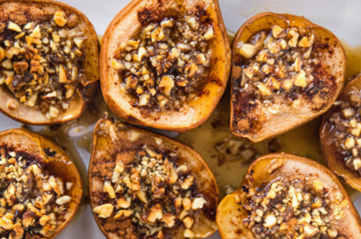 Baked Pears with Honey, and Pecans
